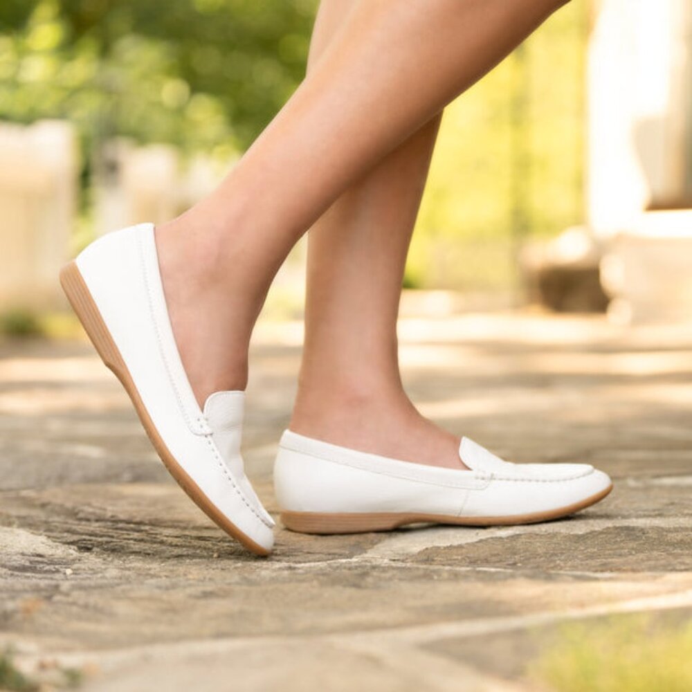 NEW Dansko Lorri Loafers - Leather, Slip-Ons For Women 0126 4s2